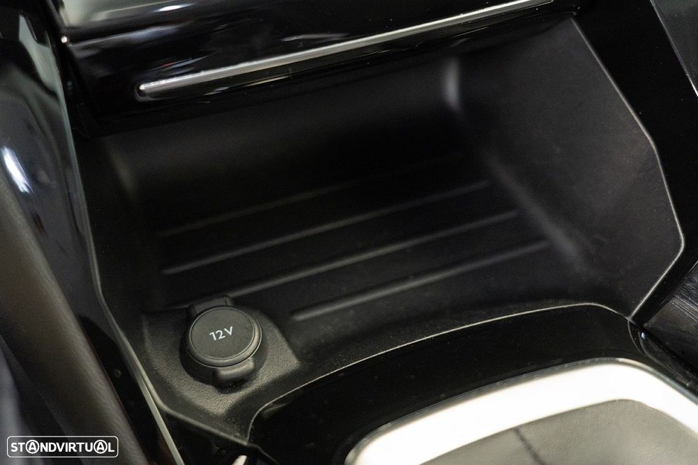 Peugeot 2008 1.5 BlueHDi Allure - 33