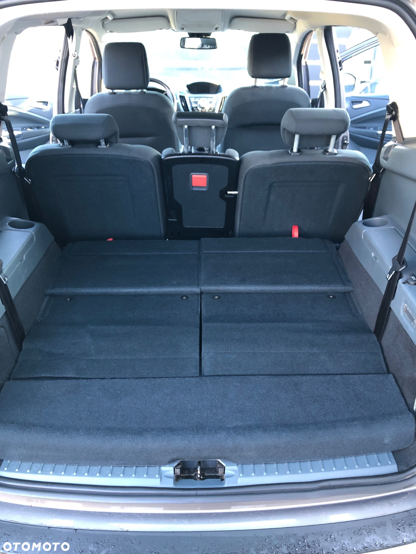 Ford Grand C-MAX - 18