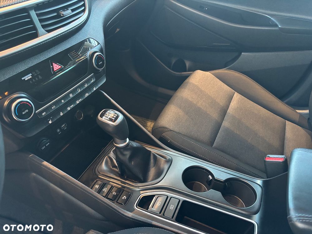 Hyundai Tucson 1.6 GDI BlueDrive Comfort 2WD - 12