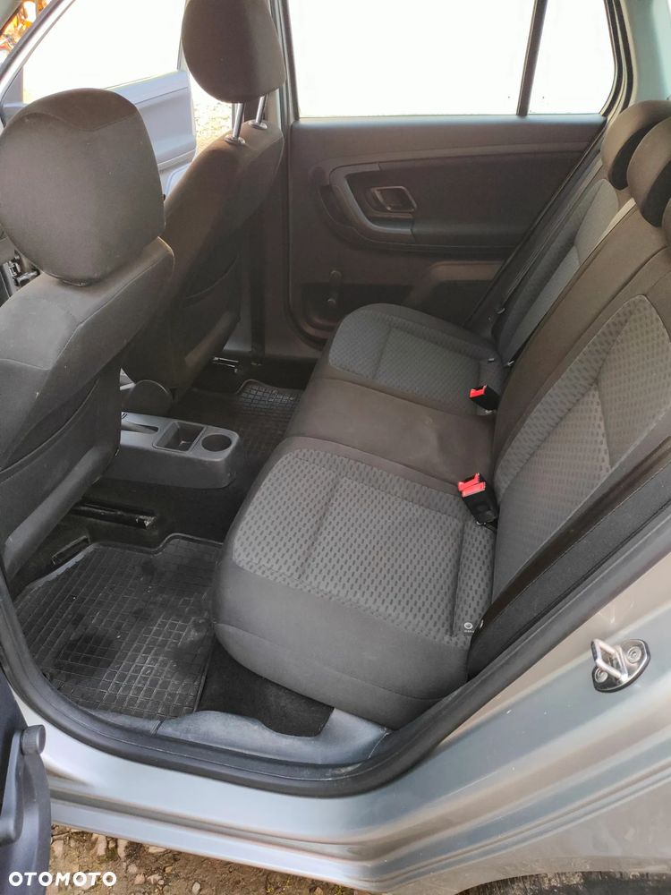 Skoda Fabia - 15