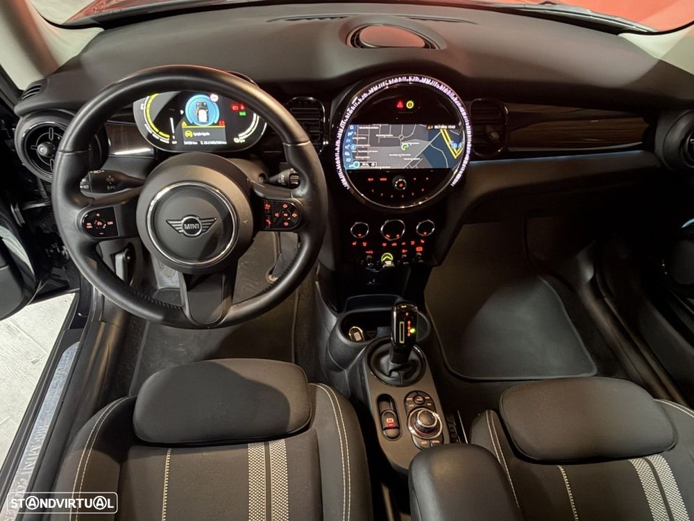 MINI 3 Portas Cooper SE Premium Essential - 9