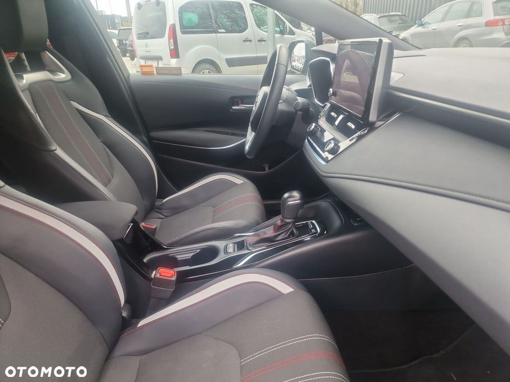 Toyota Corolla - 9