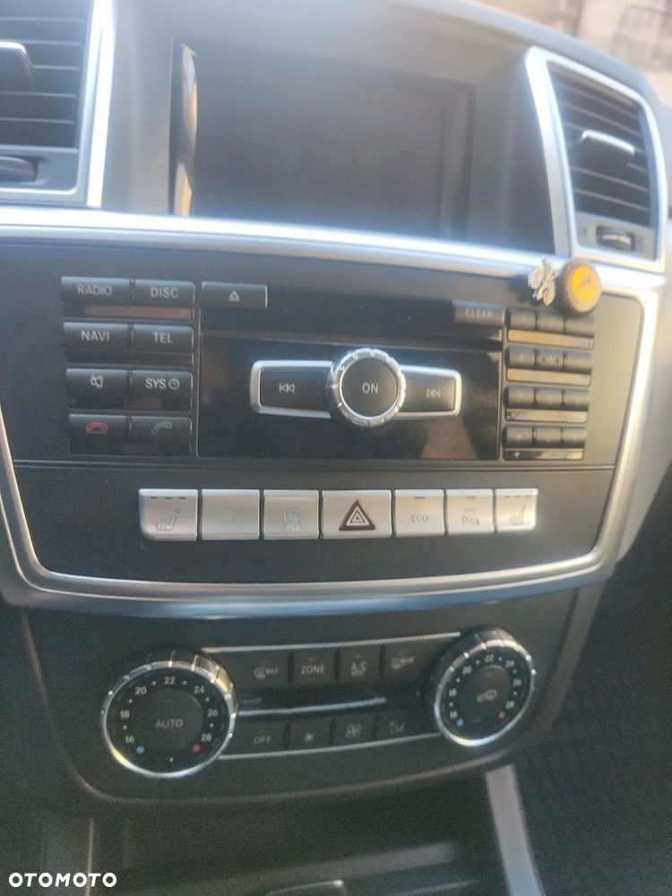 Mercedes-Benz ML 250 BlueTEC 4-Matic - 9