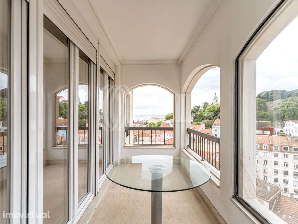 Apartamento T2 com estacionamento, na Graça, Lisboa - Grande imagem: 3/21