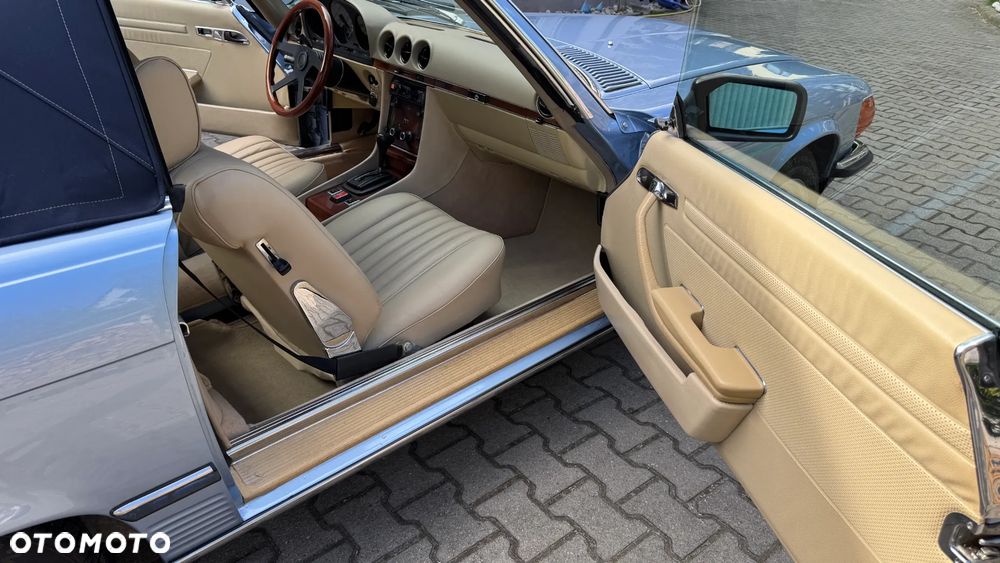Mercedes-Benz SL - 17