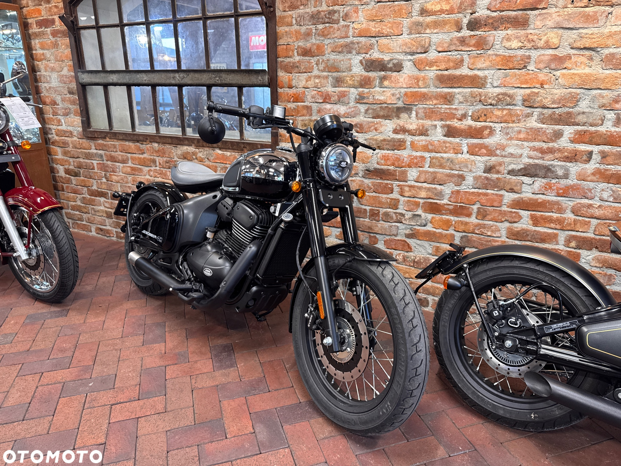 Jawa 350 42 Bobber - 3