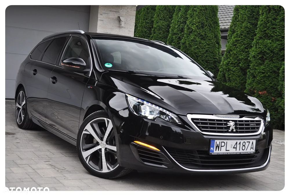 Peugeot 308 - 1