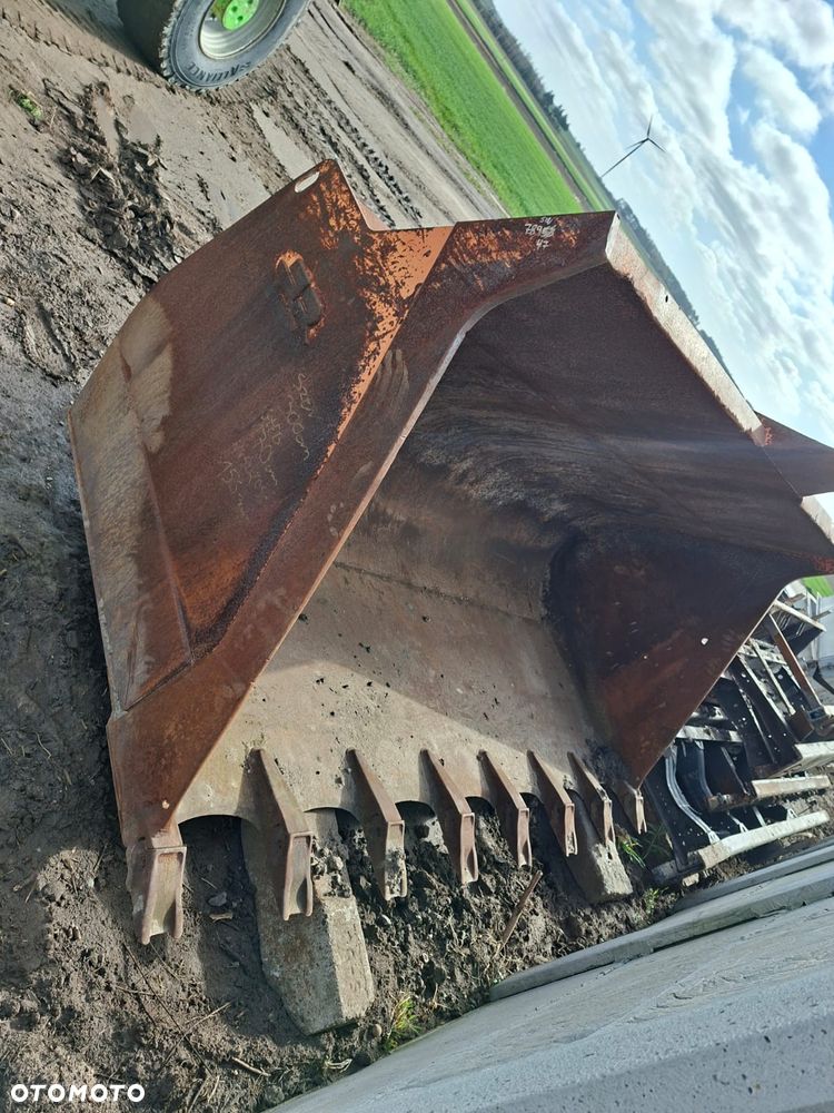 Łycha Fadroma Volvo, Cat, JCB, - 2