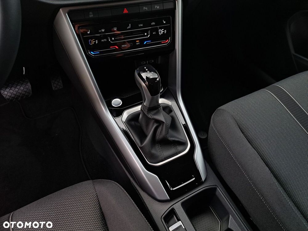 Volkswagen T-Roc 1.5 TSI Life Plus DSG - 24