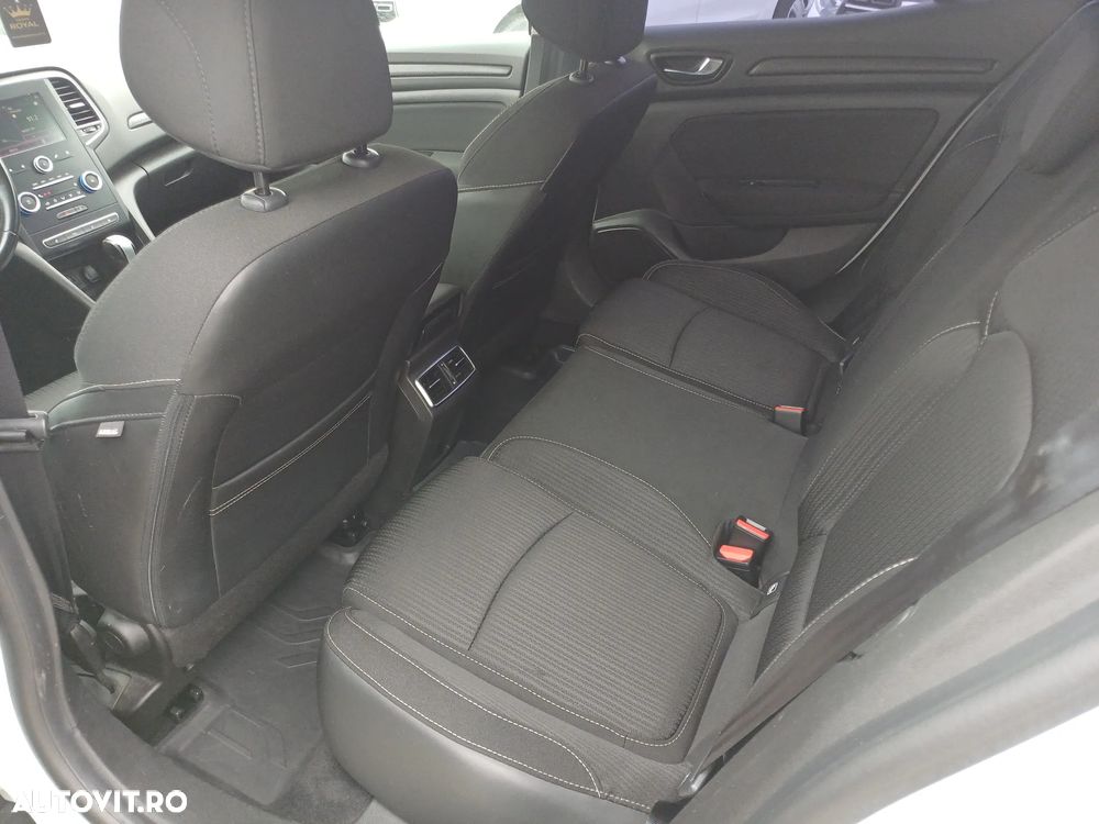 Renault Megane 1.5 dCI EDC Intens - 11