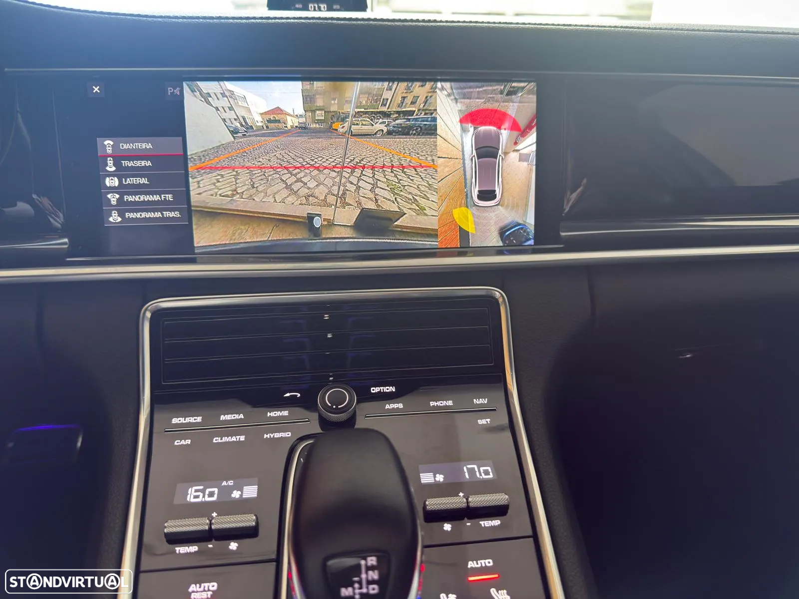 Porsche Panamera Sport Turismo 4 E-Hybrid - 31