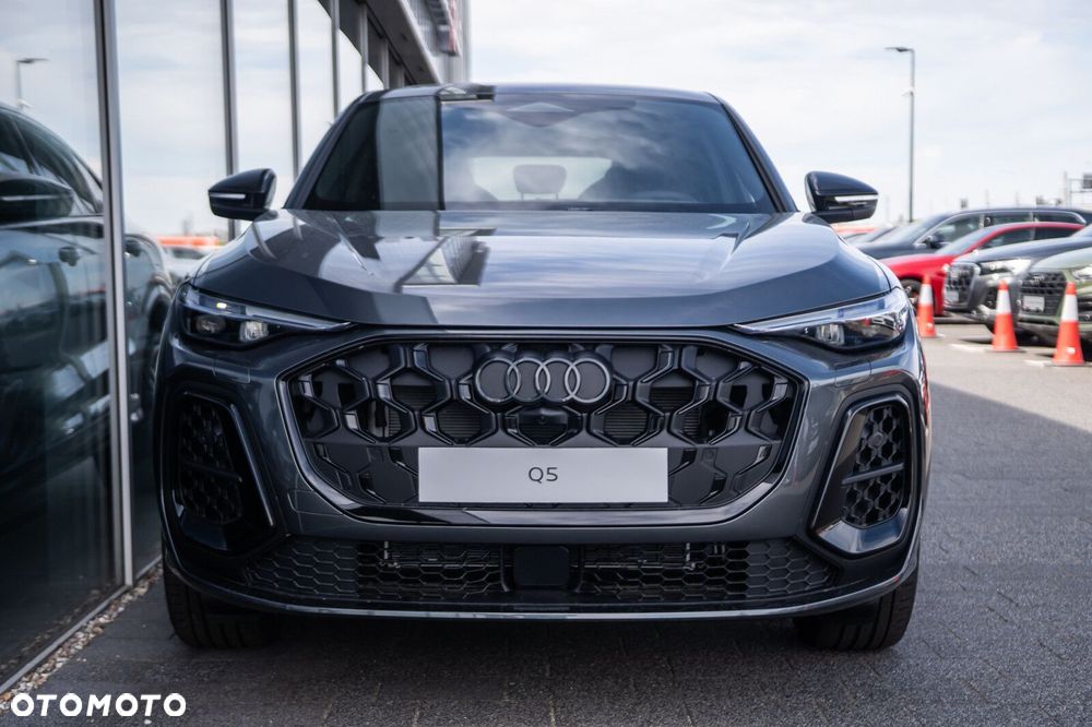 Audi Q5 Sportback - 3