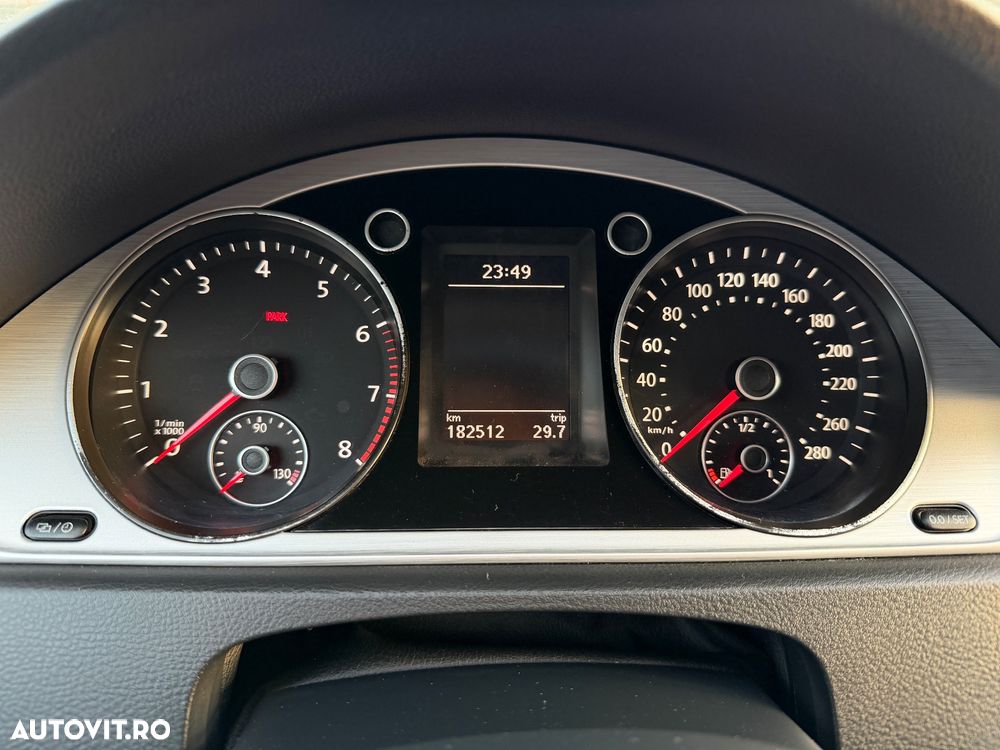 Volkswagen Passat CC 2.0 TSI DSG Individual - 29