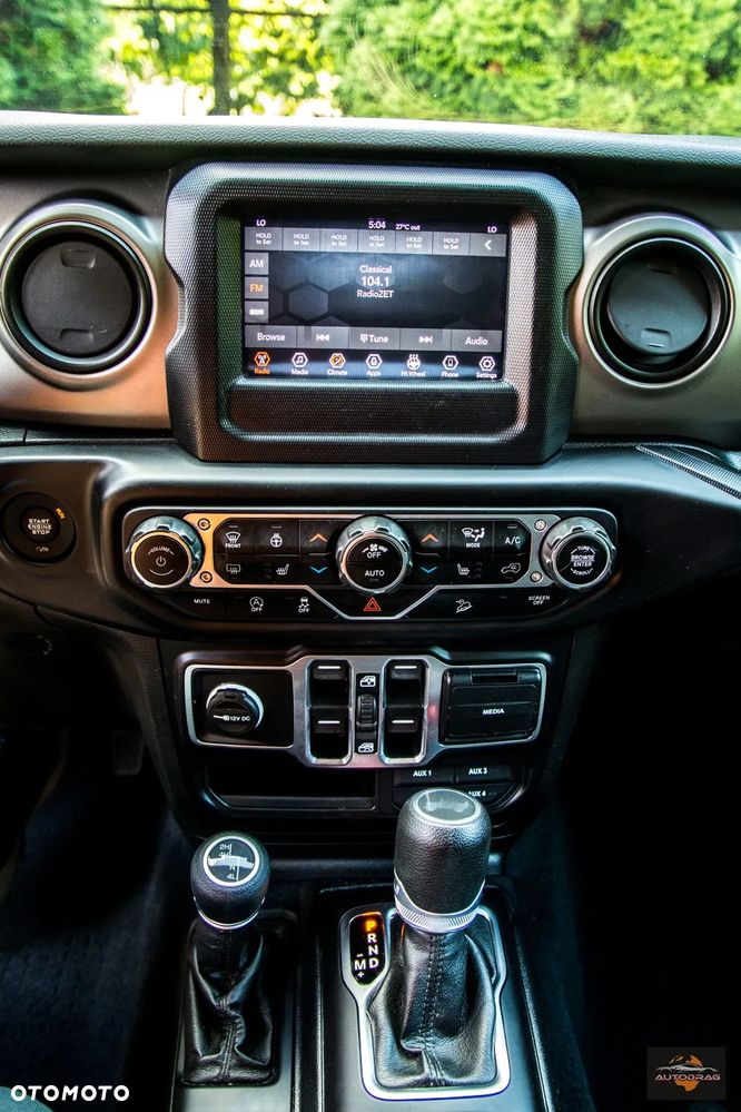 Jeep Wrangler - 18