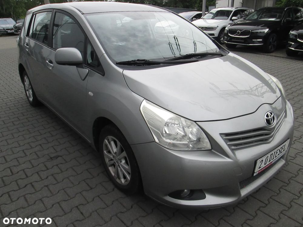 Toyota Verso 2.0 D-4D Life - 23