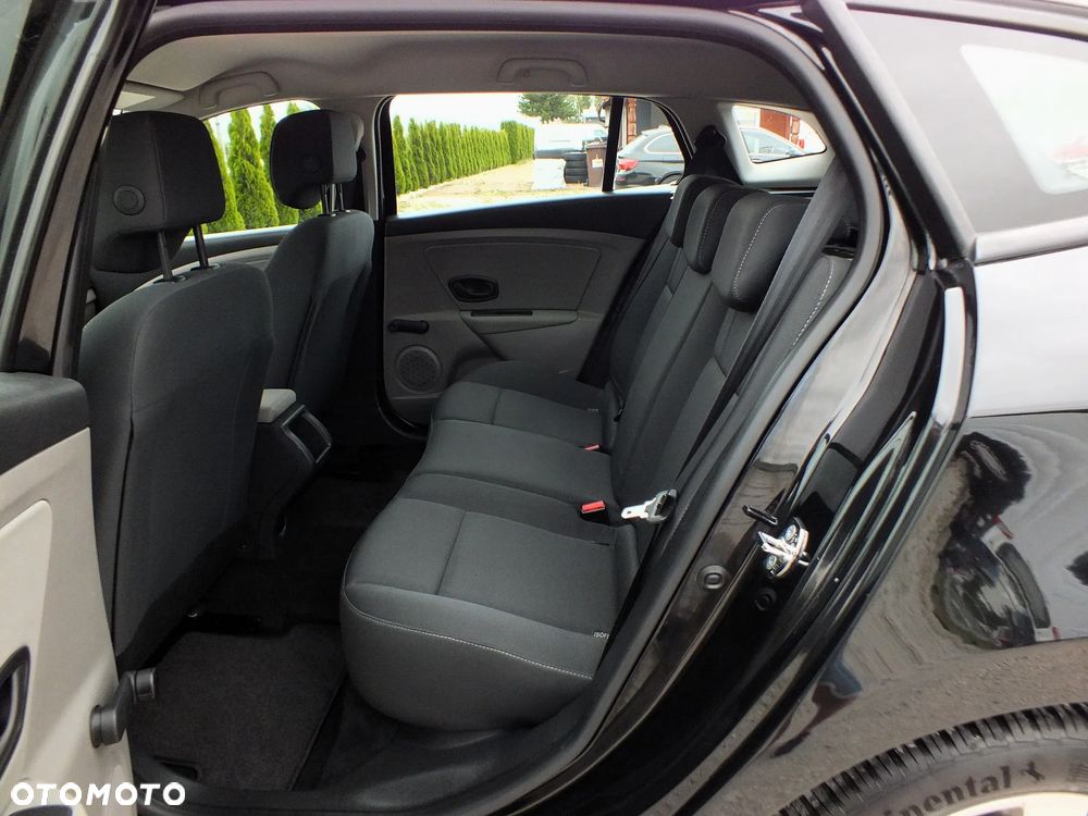 Renault Megane 1.6 16V 100 TomTom Edition - 6