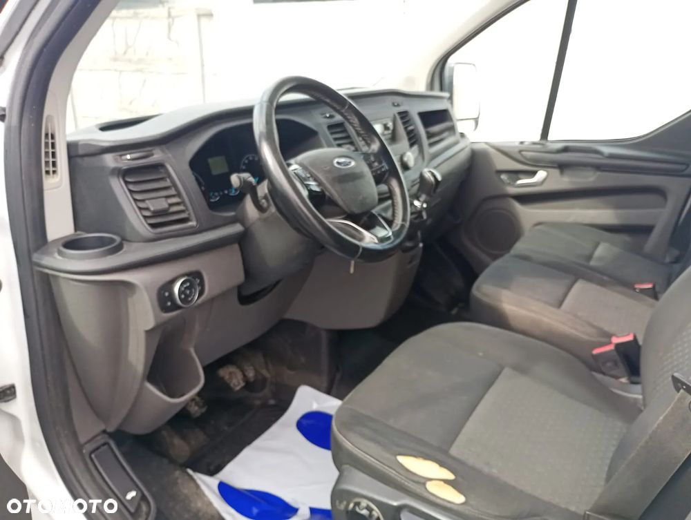 Ford Transit Custom - 16