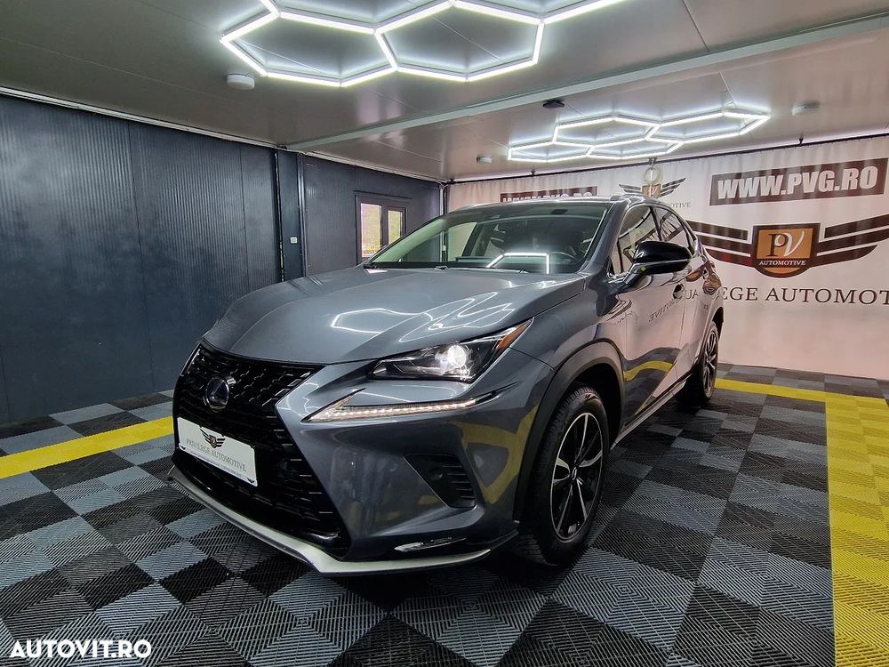Lexus Seria NX 300h AWD Business - 1