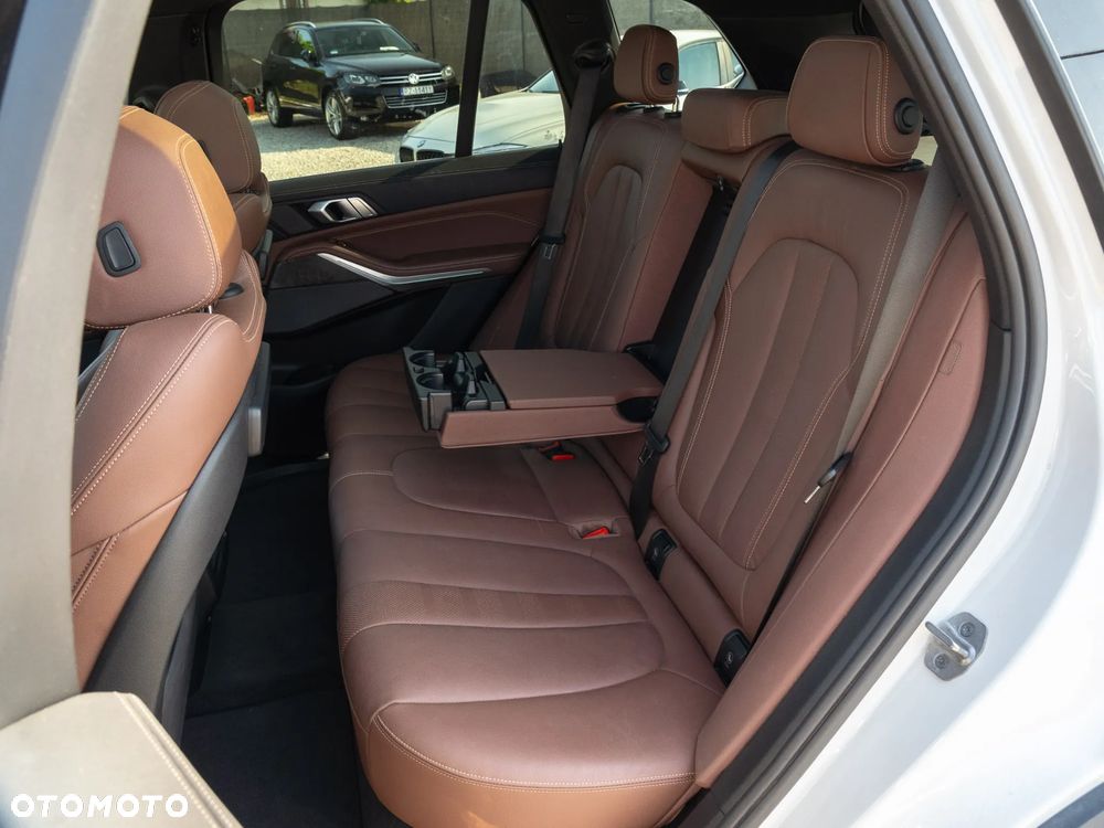 BMW X5 xDrive45e - 14