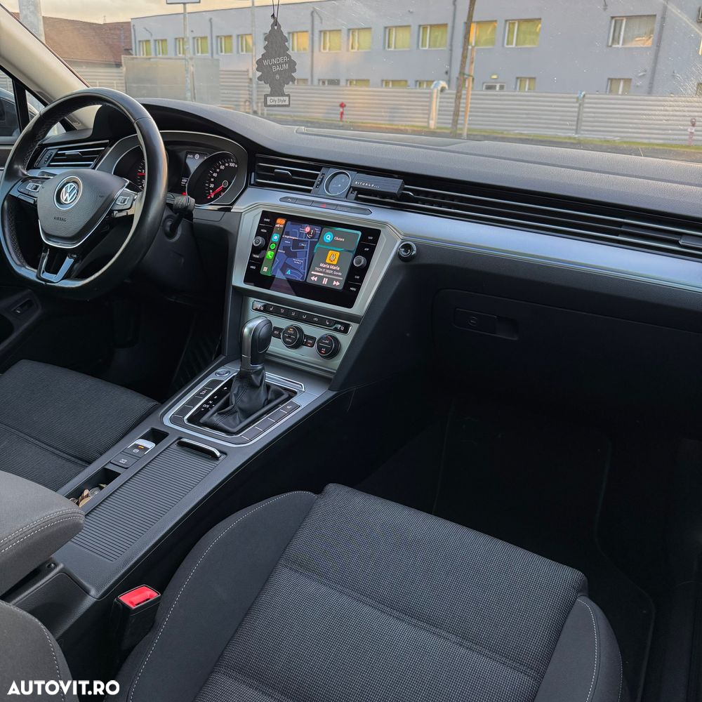 Volkswagen Passat Variant 2.0 TDI DSG Highline - 24