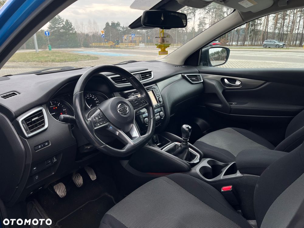 Nissan Qashqai 1.6 dCi N-Connecta - 9