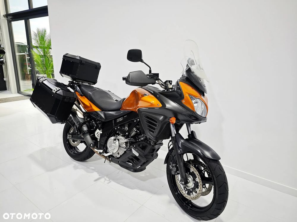 Suzuki V-STROM - 2