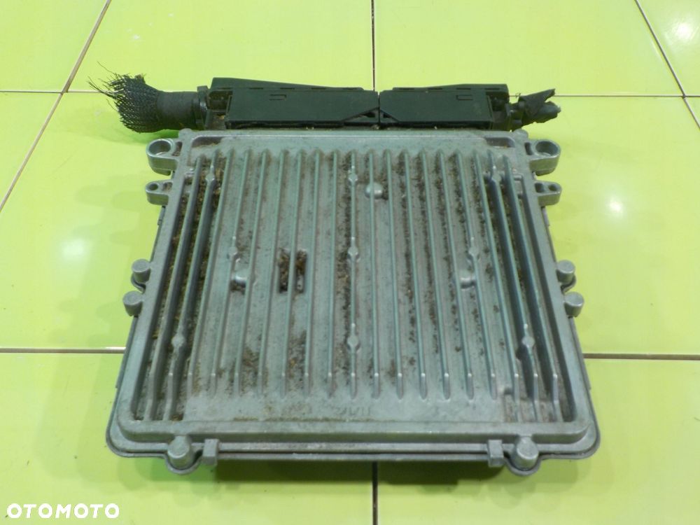 MERCEDES CLS W219 3.0 CDI 07r COUPE sterownik komputer silnika A6421508277 - 2