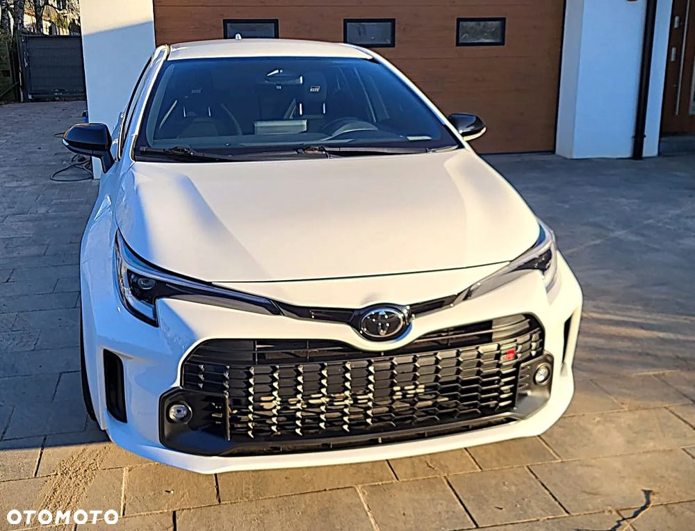 Toyota GR Corolla - 19