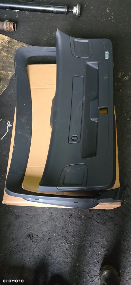 Podsufitka czarna słupki rączki lamki pod panoramę komplet Audi A6 C7 Kombi Lift S Line - 14