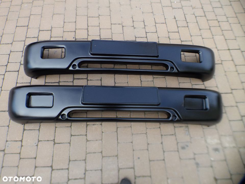 Zderzak Nissan Cabstar przód przedni - 1