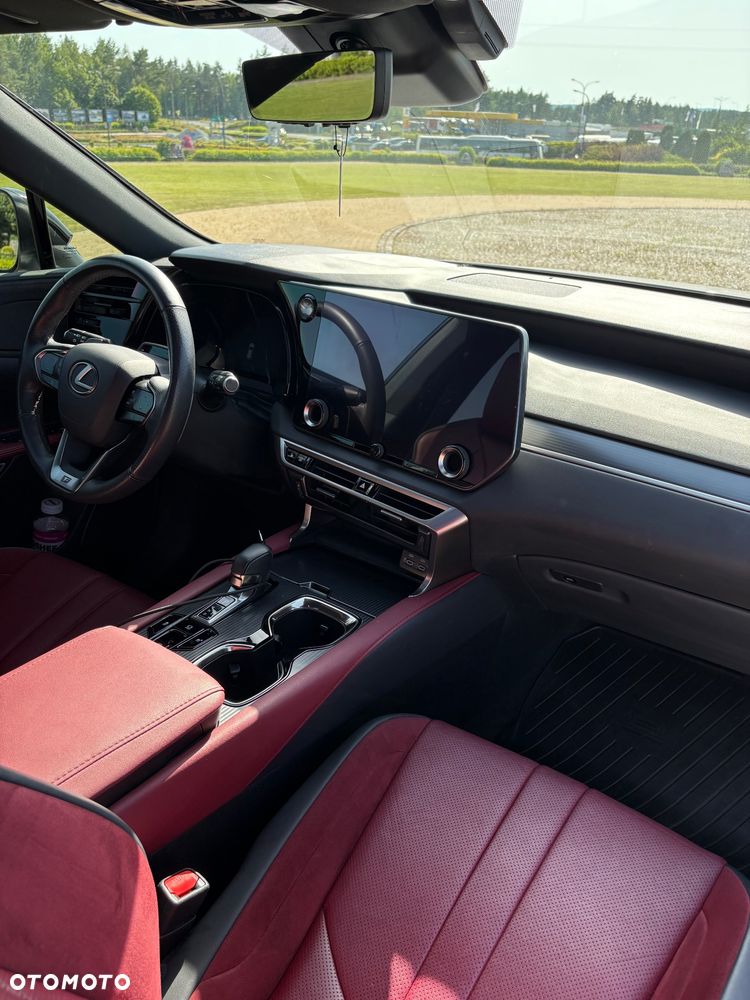 Lexus RX 500h F Sport - 13