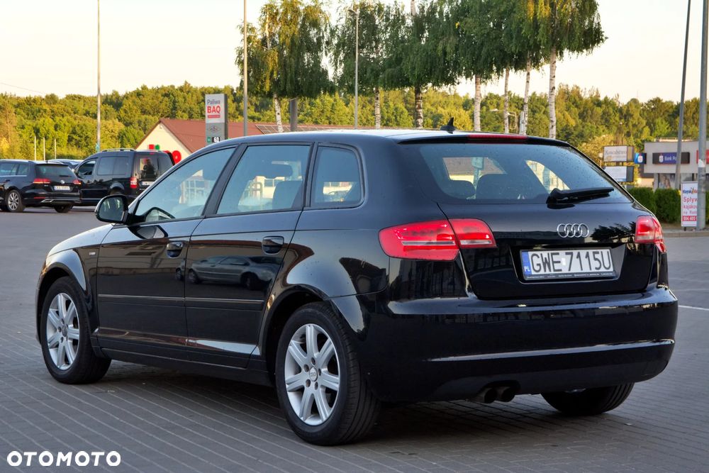 Audi A3 Sportback 1.4 TFSI S line Sportpaket - 6