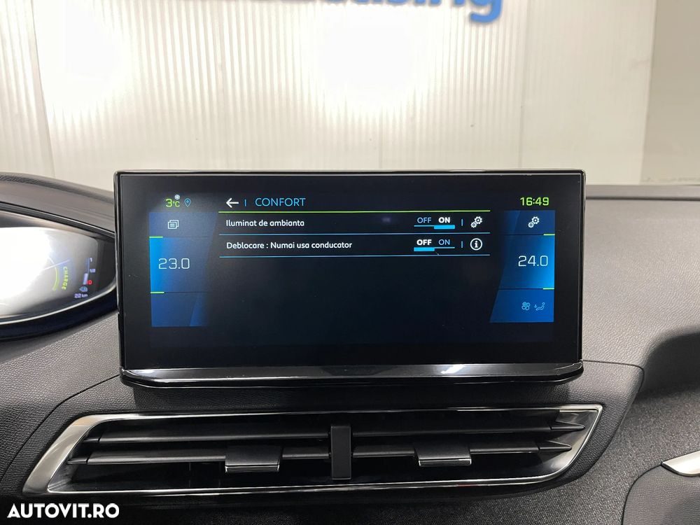 Peugeot 3008 225 e-EAT8 Allure Pack - 18