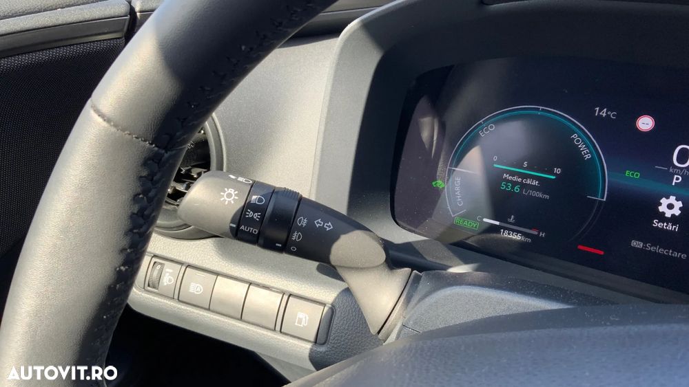 Toyota C-HR 1.8 HEV 140 CP 4x2 CVT Dynamic - 9