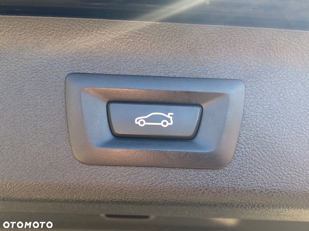 BMW Seria 5 525d Sport Line sport - 26