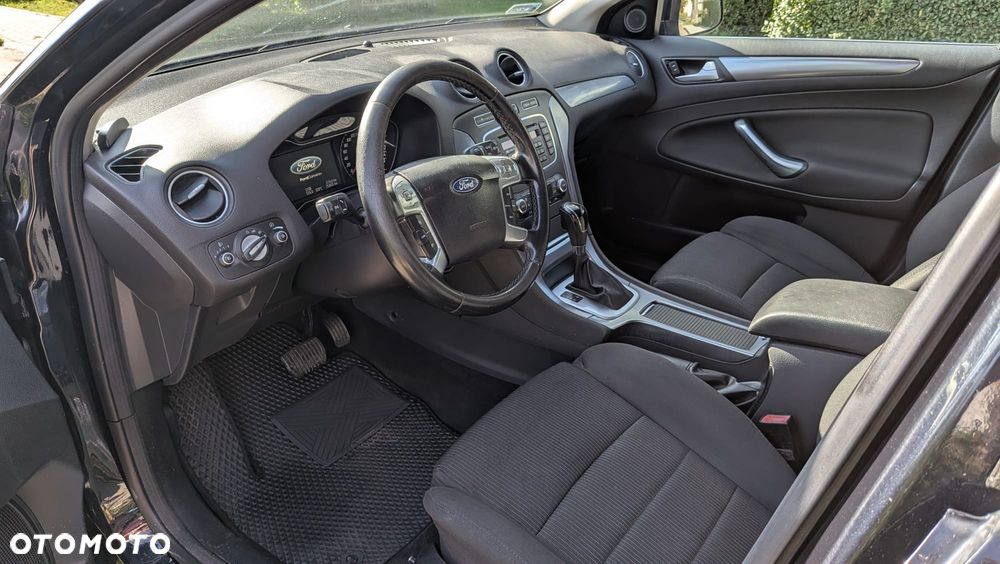Ford Mondeo 2.2 TDCi Titanium - 16