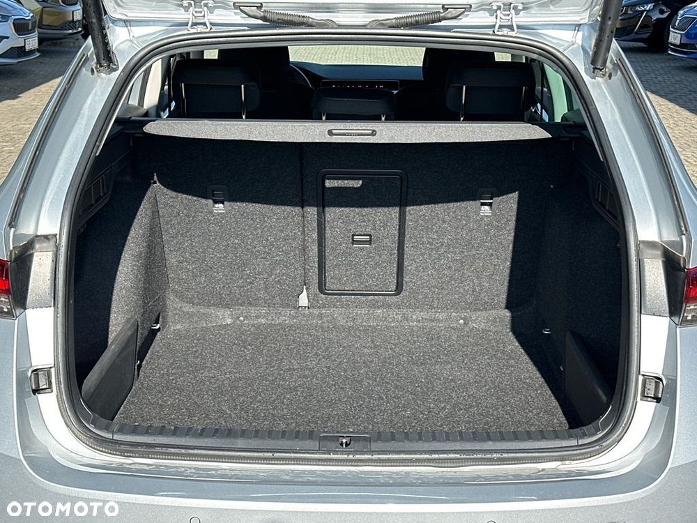 Skoda Octavia 1.5 TSI mHEV Selection DSG - 28