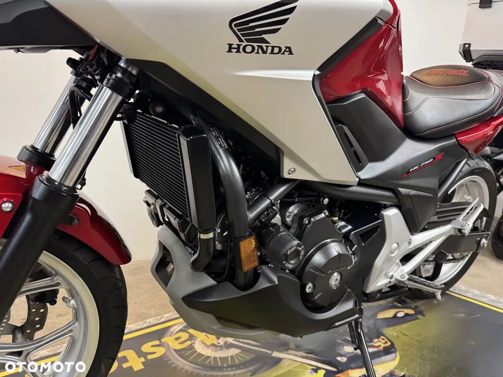 Honda NC - 19