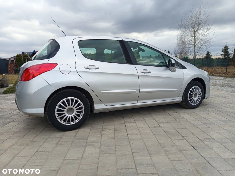 Peugeot 308 1.6 e-HDi Active STT - 18