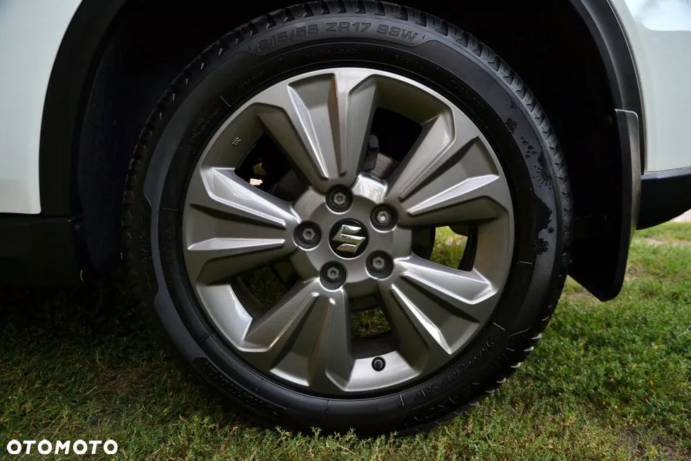 Suzuki Vitara 1.4 Boosterjet SHVS Premium 4WD - 37