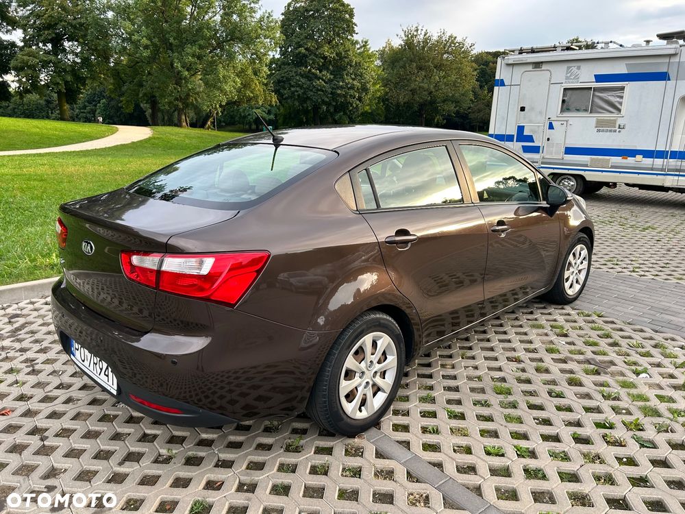 Kia Rio 1.4 XL - 22