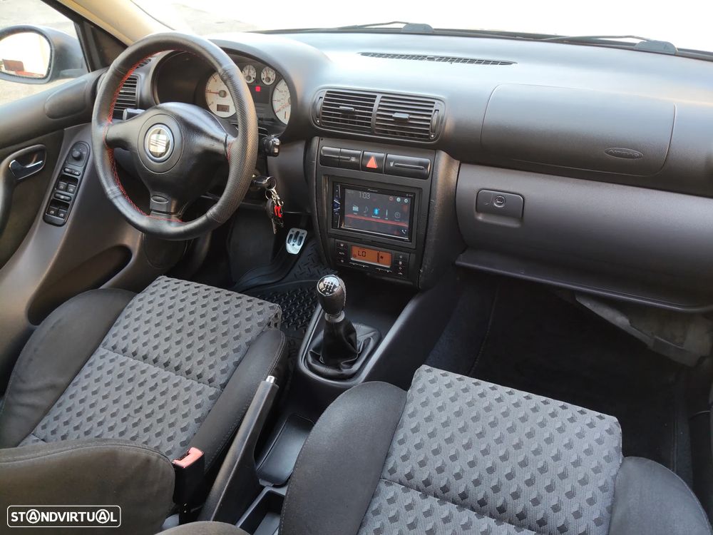 SEAT Leon 1.9 TDI Top Sport - 31