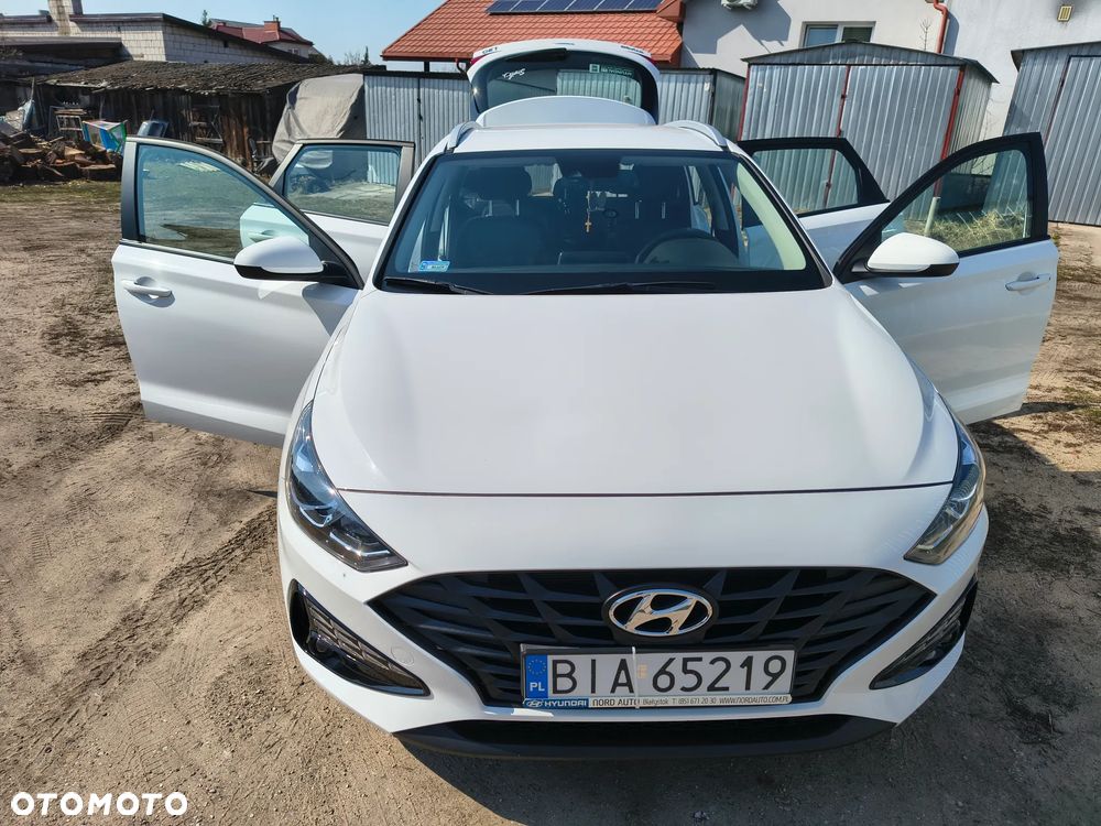 Hyundai i30 1.5 DPI Classic + - 4