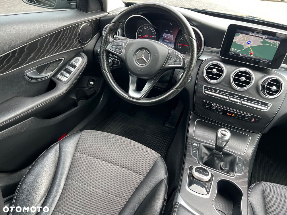 Mercedes-Benz Klasa C 180 - 19