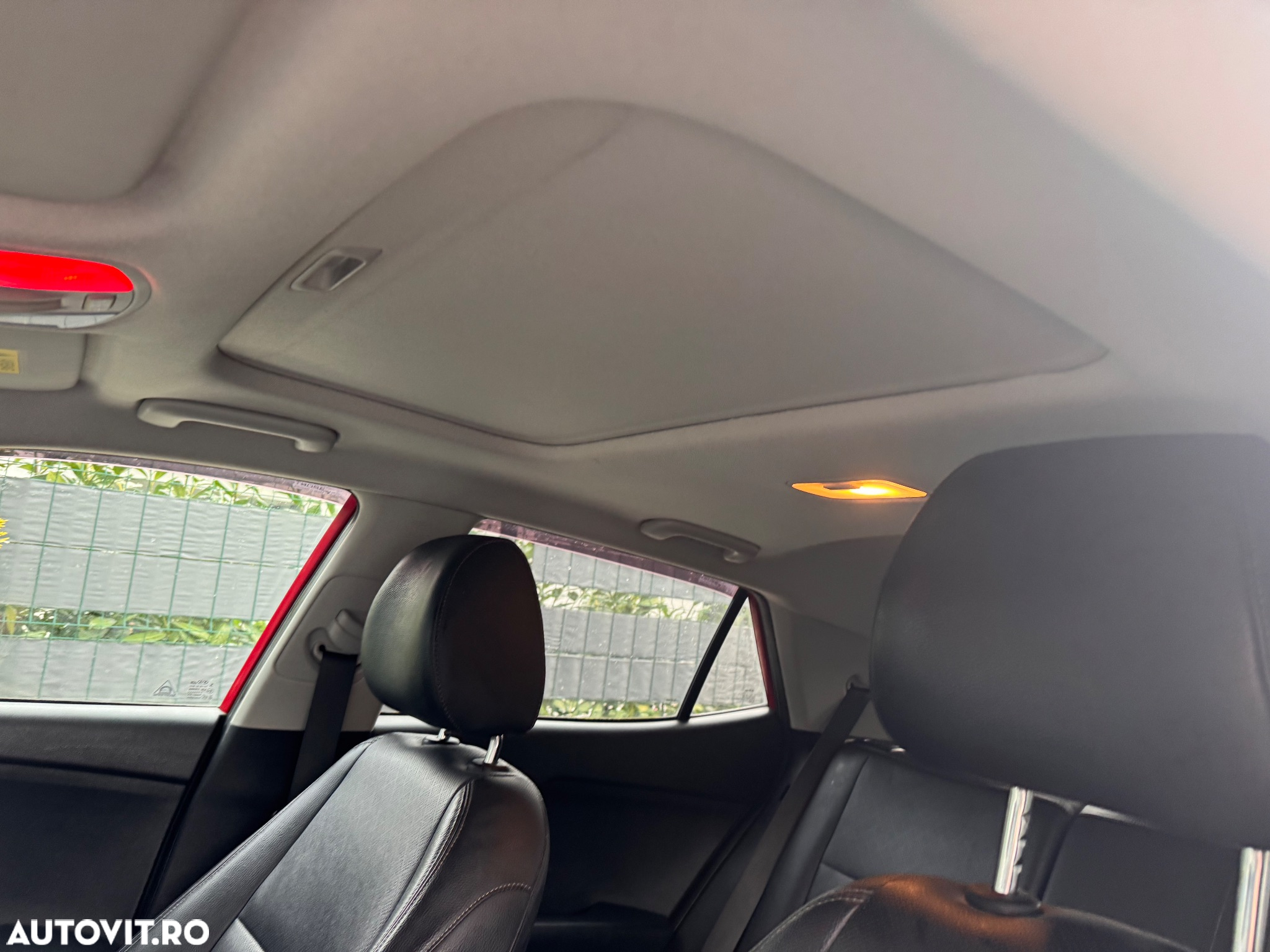Kia Stonic 1.6 CRDi Platinum Edition - 37