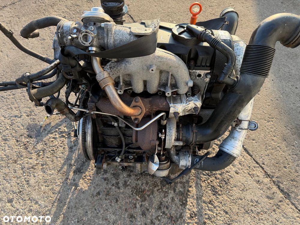 VW T5 1,9TDI 03-10r silnik kompletny /AXCAXB - 4