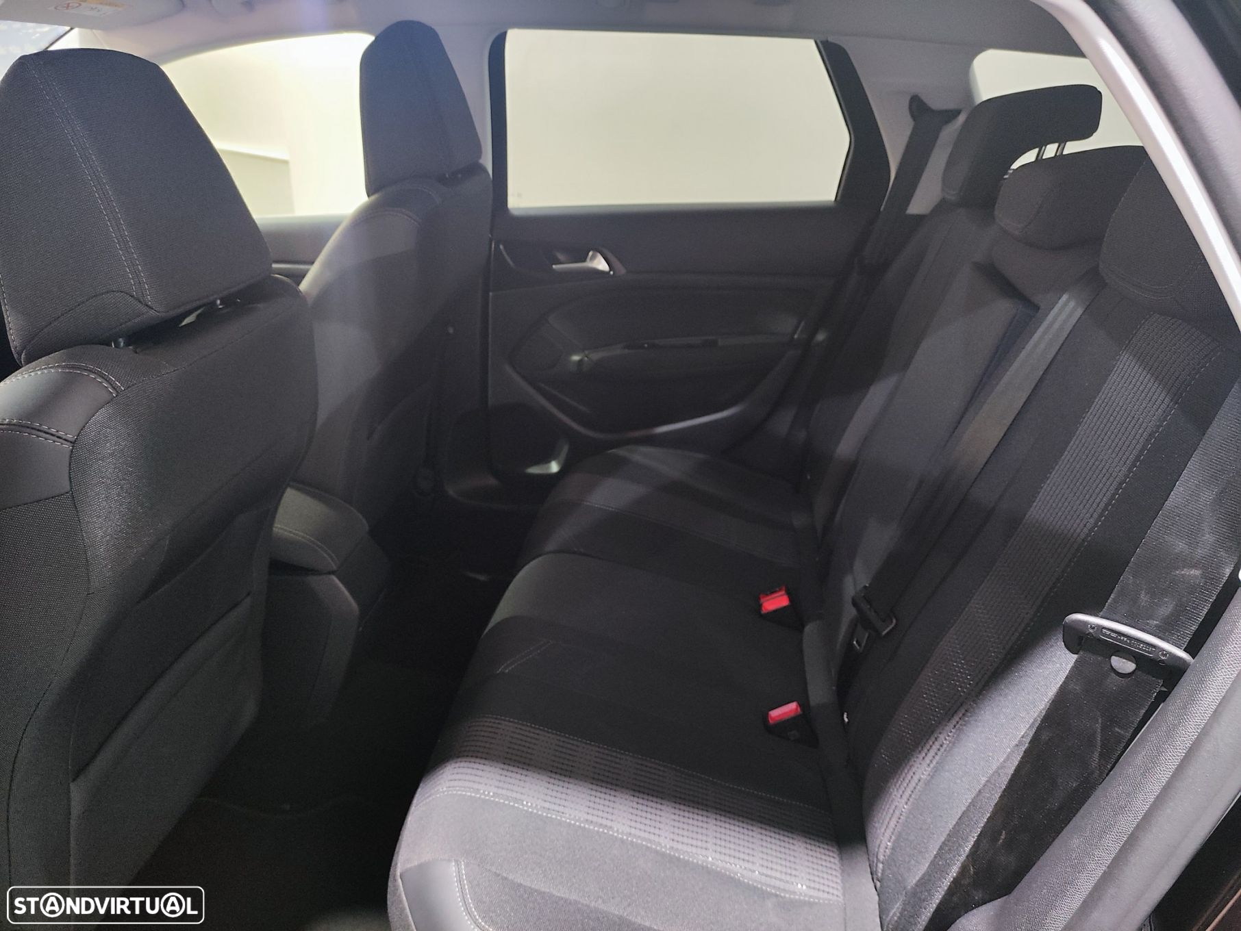 Peugeot 308 SW 1.5 BlueHDi Allure Pack - 32