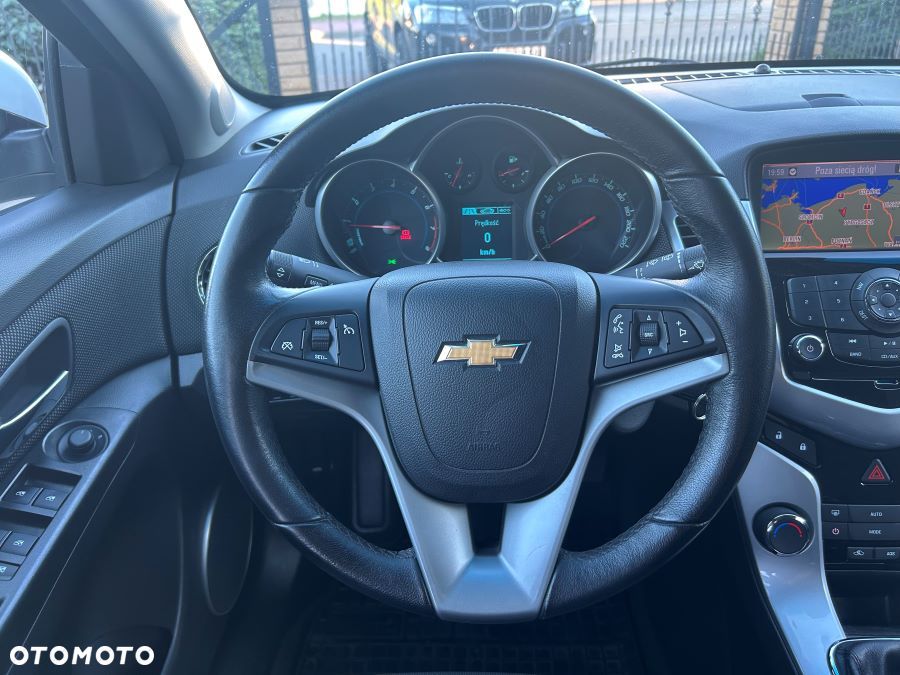 Chevrolet Cruze 1.4T LTZ - 19