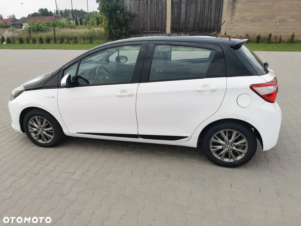 Toyota Yaris - 11