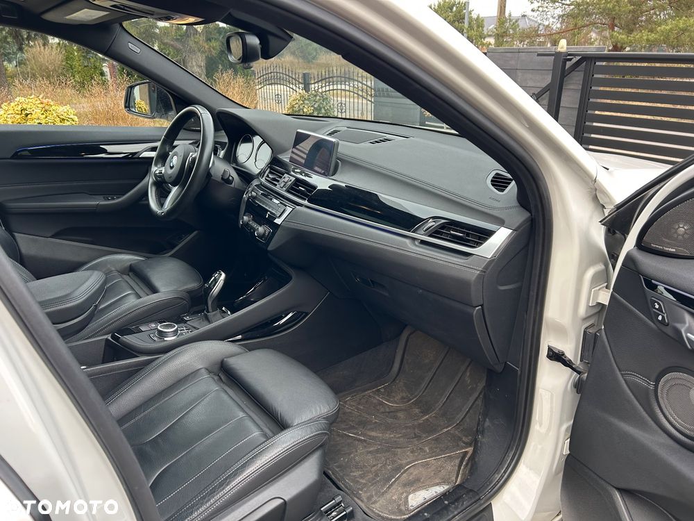 BMW X2 M35i Edition GoldPlay - 9